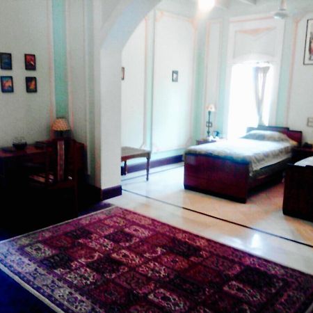 Royal Oasis Hotel Wankaner Buitenkant foto